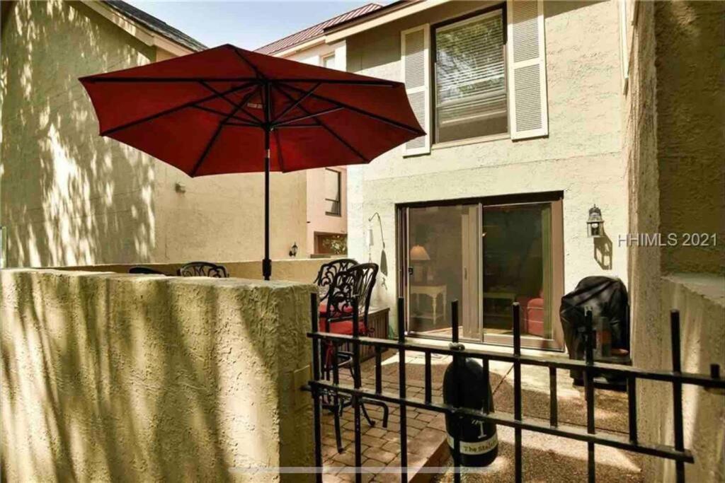 In The Heart Of Harbour Town 2Br 2Ba Pool Access Close To Beach Hilton Head Island Eksteriør bilde